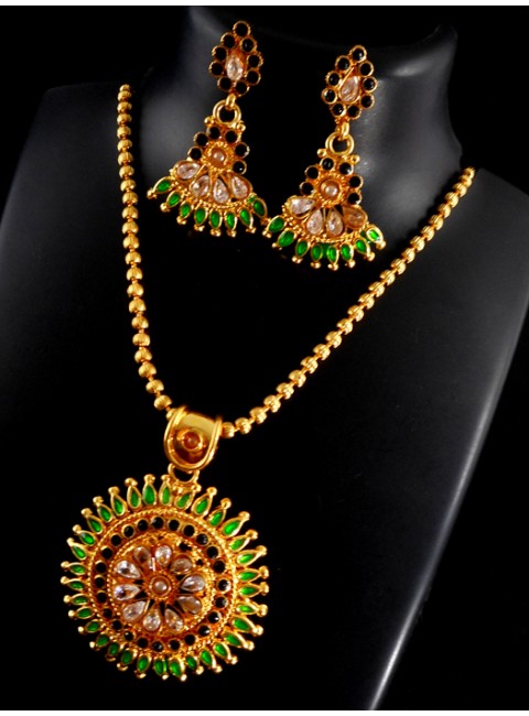 Polki Pendant Set